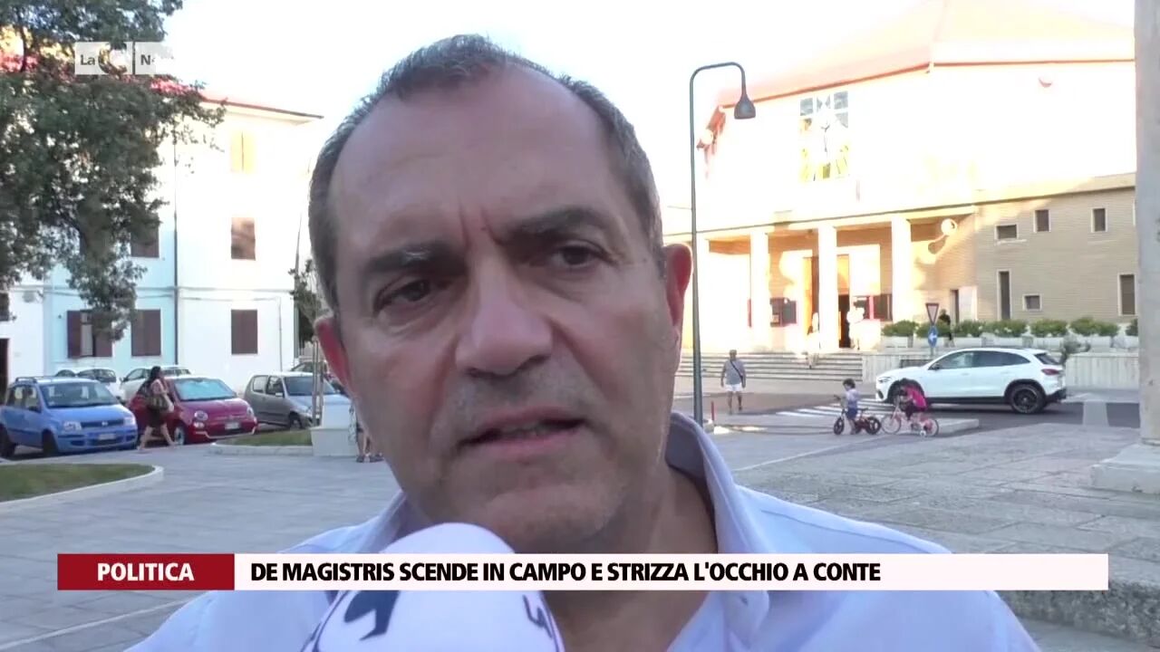 De Magistris scende in campo e strizza l'occhio a Conte