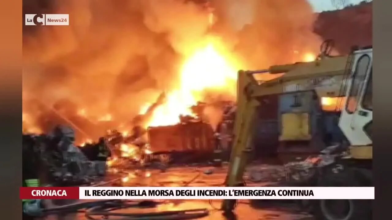 Il reggino nella morsa degli incendi l’emergenza continua