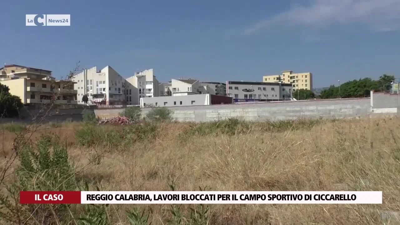 Reggio Calabria, lavori bloccati per il campo sportivo di Ciccarello