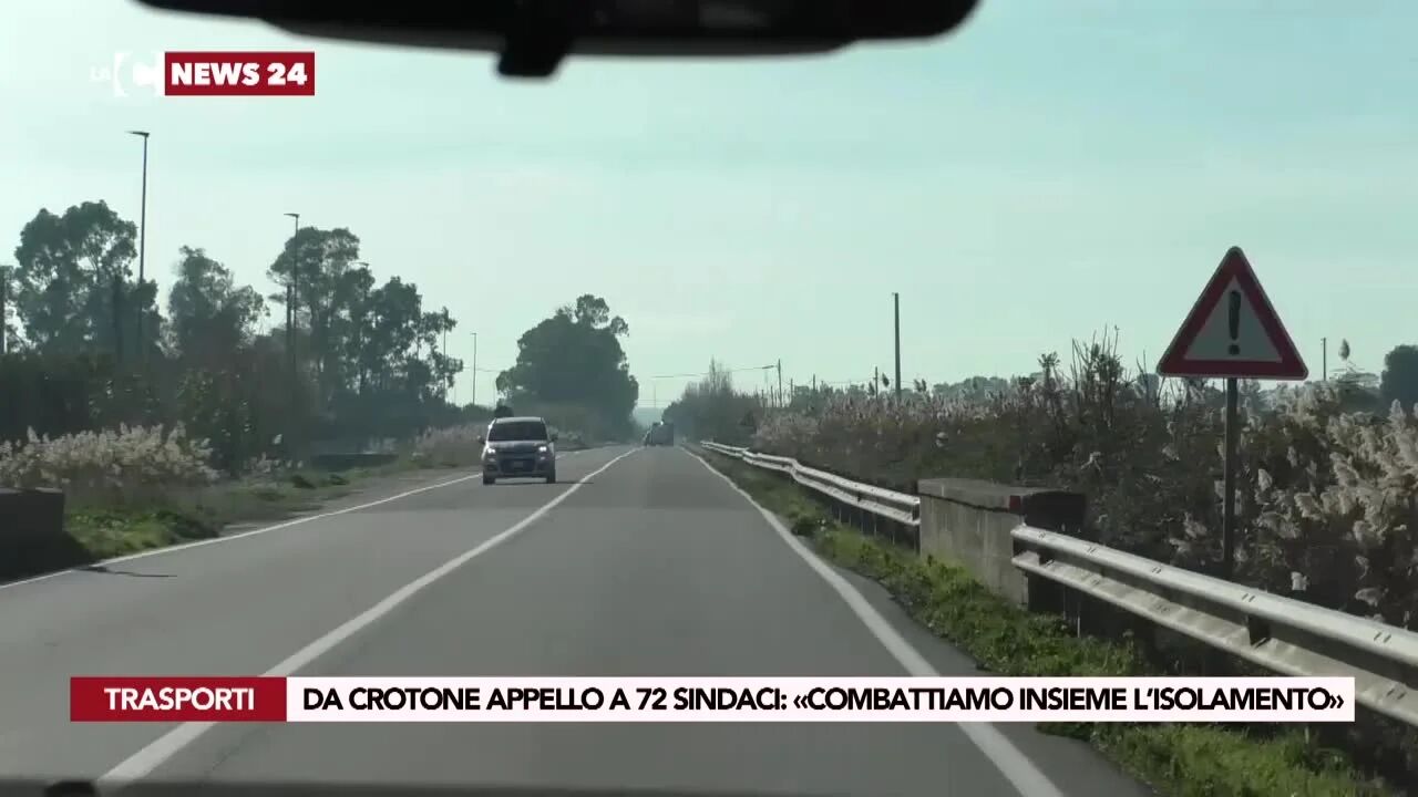 Da Crotone appello a 72 sindaci: «Combattiamo insieme l’isolamento»