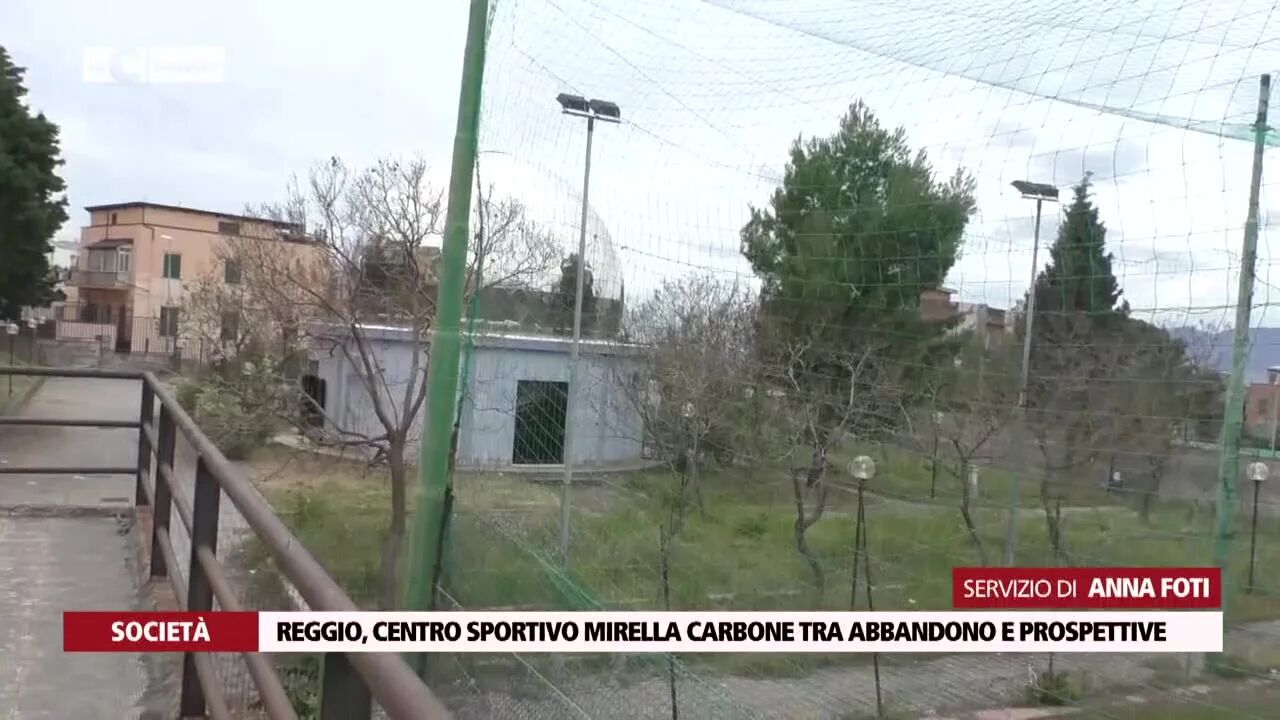 Reggio, centro sportivo Mirella Carbone tra abbandono e prospettive