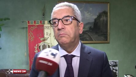 Caricamento...