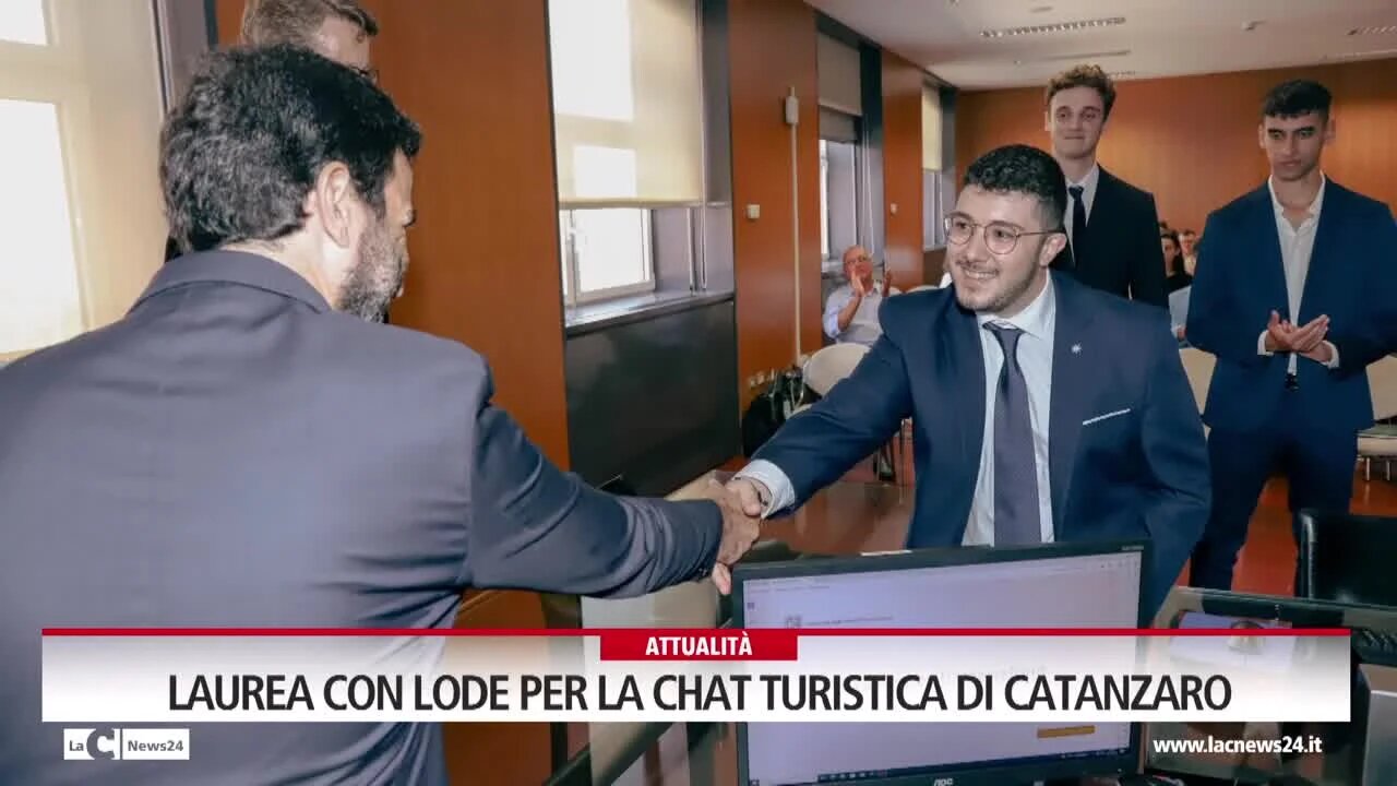 Laurea con lode per la chat turistica di Catanzaro