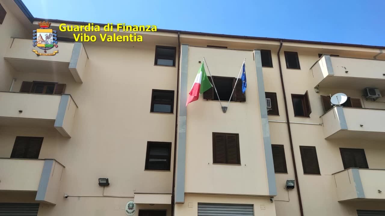 Reddito di cittadinanza senza averne diritto: 43 denunciati