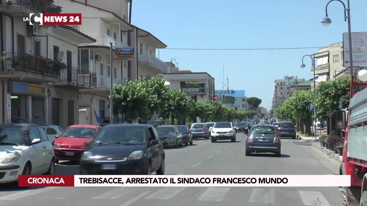 Trebisacce, arrestato il sindaco Francesco Mundo