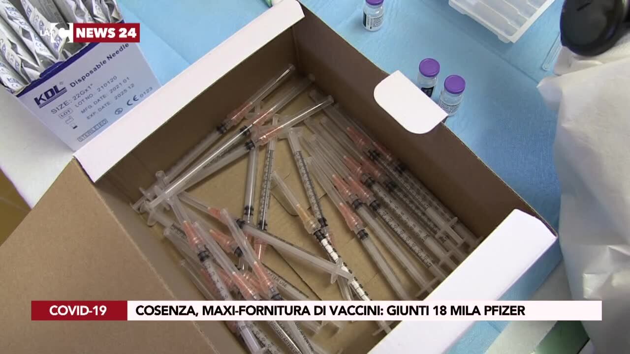 Cosenza, maxi-fornitura di vaccini: giunti 18 mila Pfizer