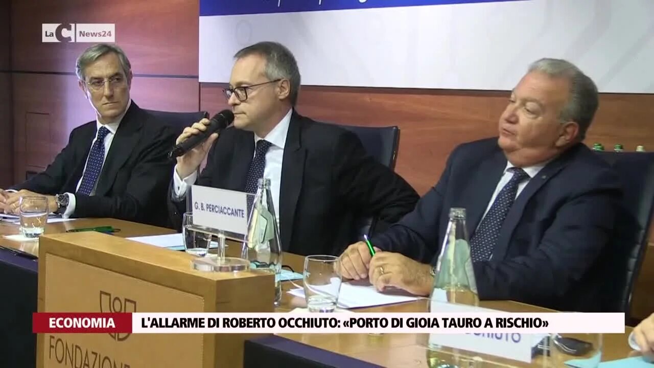 L'allarme di Roberto Occhiuto: «porto di gioia tauro a rischio»