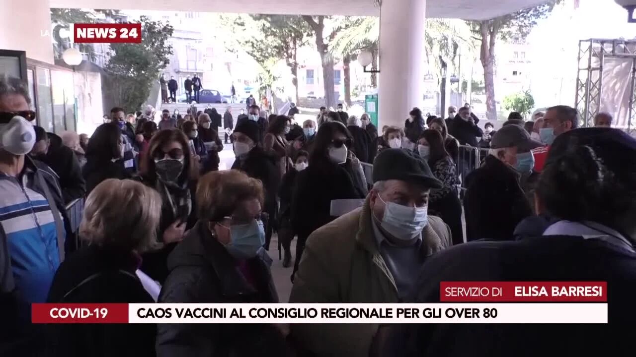 Caos vaccini al Consiglio regionale per gli over 80