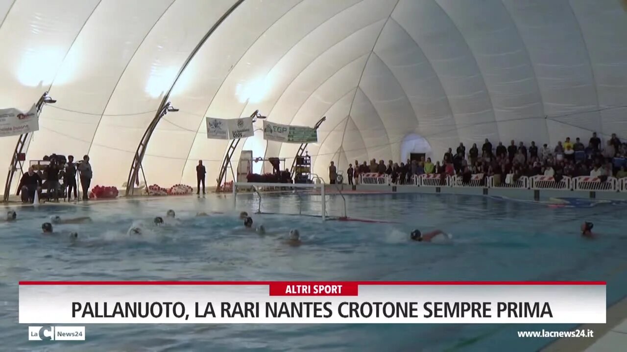 Pallanuoto, la Rari Nantes Crotone sempre prima