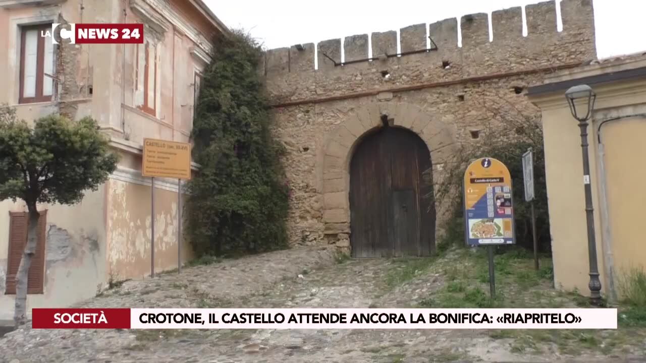 Crotone, il castello attende ancora la bonifica: «Riapritelo»
