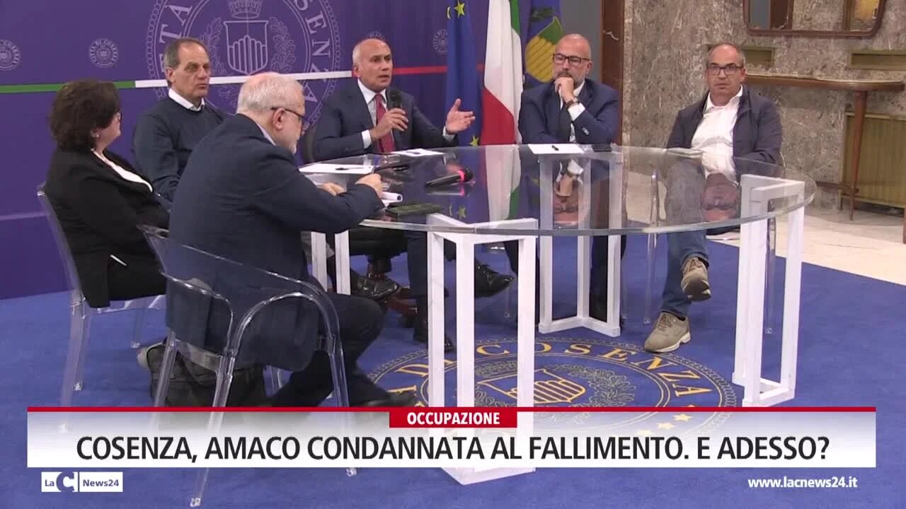 Cosenza, Amaco condannata al fallimento. E adesso?