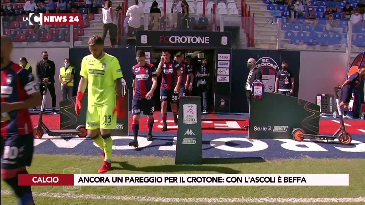 Ancora un pareggio per il Crotone: con l'Ascoli è beffa