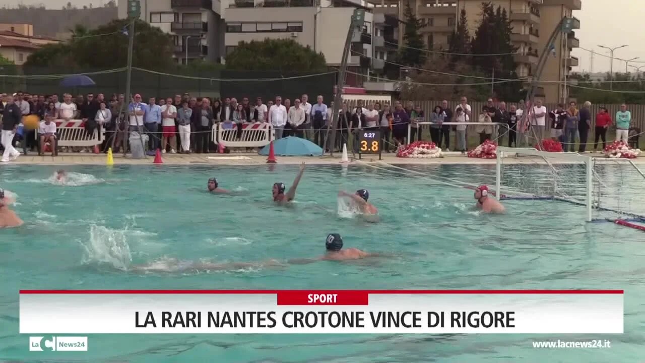 La Rari Nantes Crotone vince di rigore