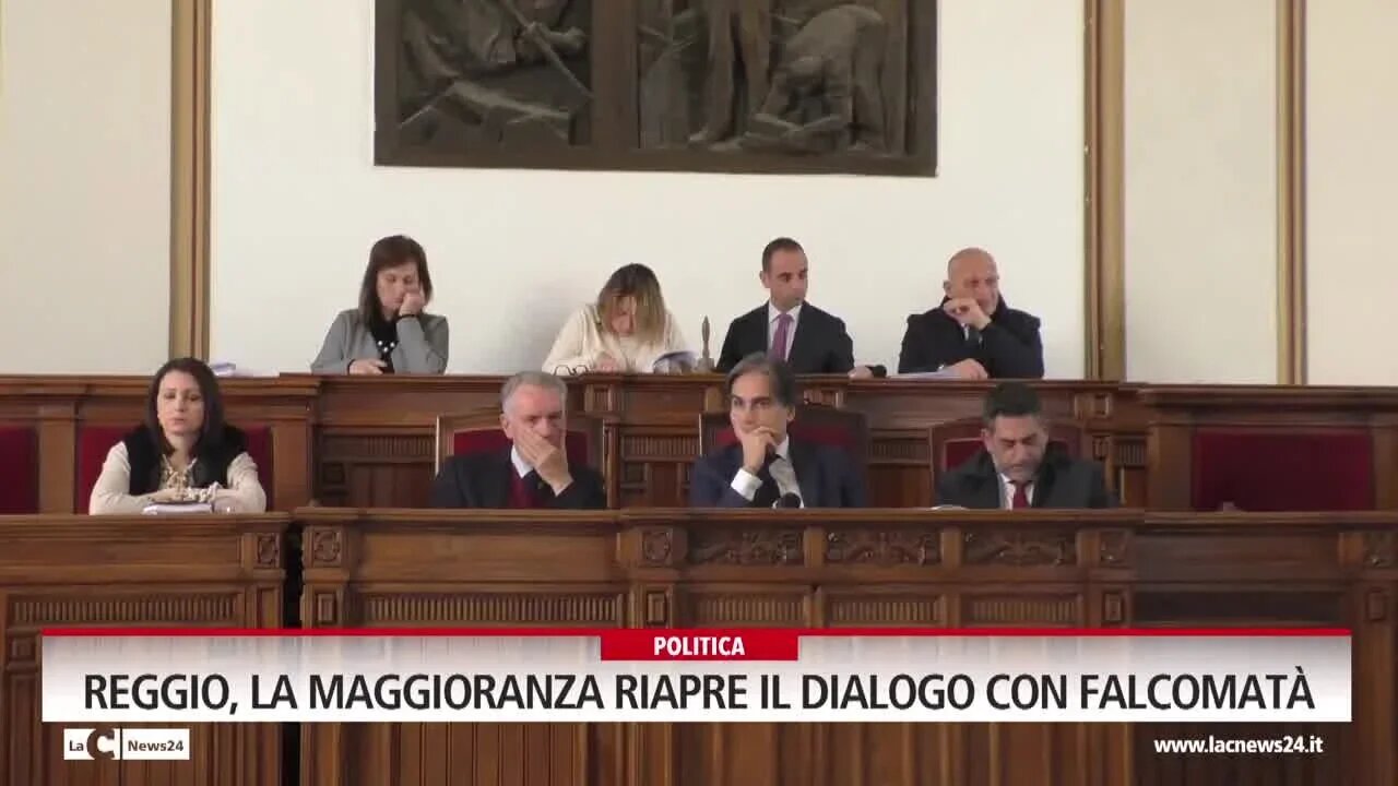 Reggio, la maggioranza riapre il dialogo con Falcomatà