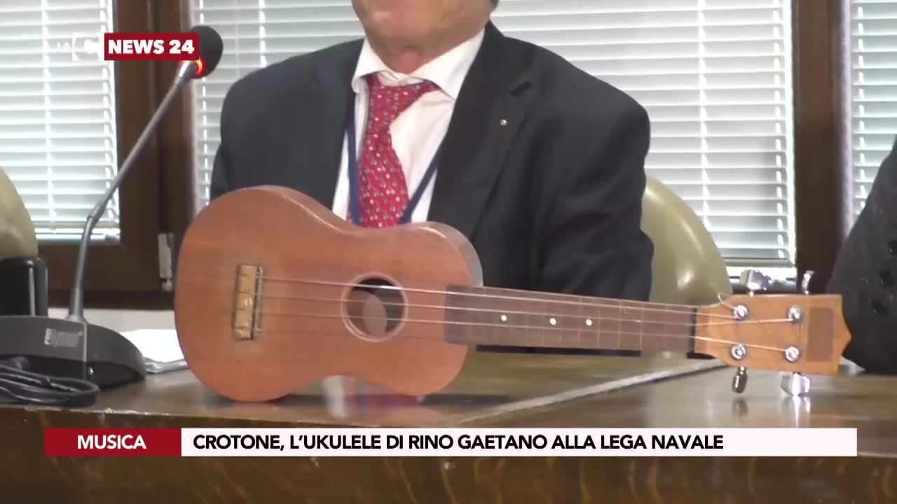 Crotone, l’ukulele di Rino Gaetano alla Lega Navale