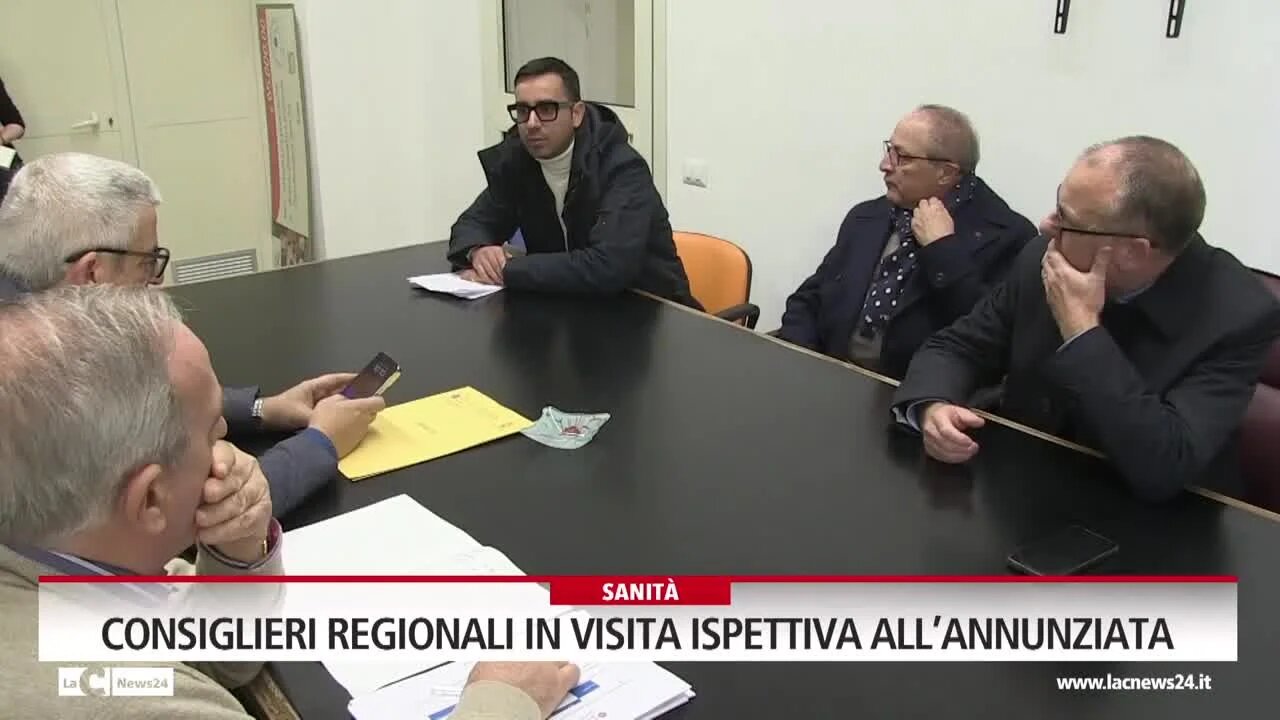 Sopralluogo dei consiglieri regionali di opposizione all'ospedale di Cosenza