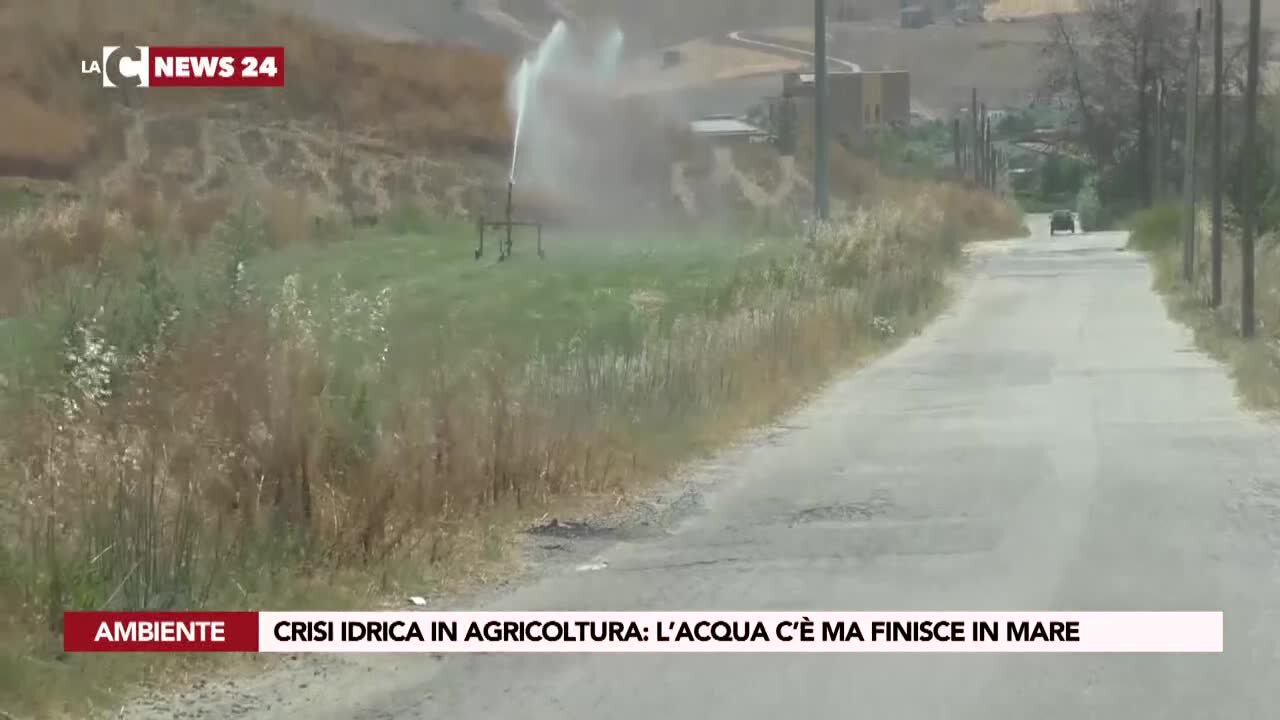 Crisi idrica in agricoltura: l’acqua c’è ma finisce in mare