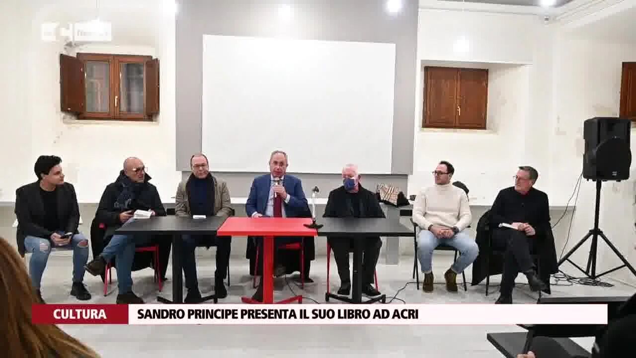 Sandro Principe presenta il suo libro ad Acri