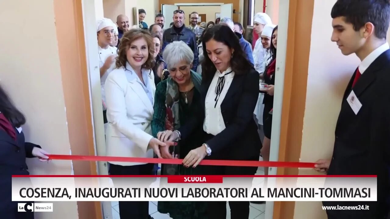 Cosenza, inaugurati nuovi laboratori al Mancini-Tommasi