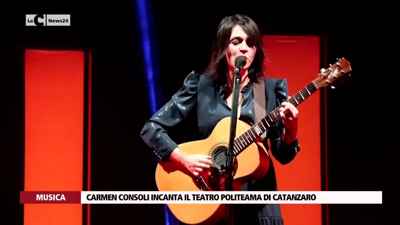 Carmen Consoli incanta il teatro politeama di Catanzaro