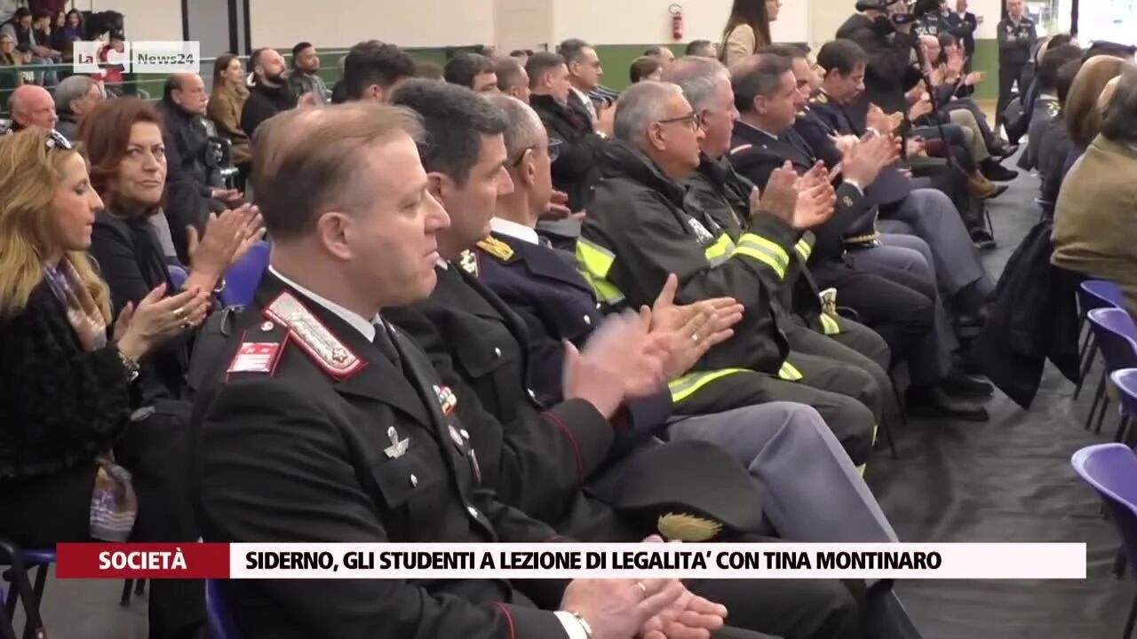Siderno, gli studenti a lezione di legalita’ con Tina Montinaro