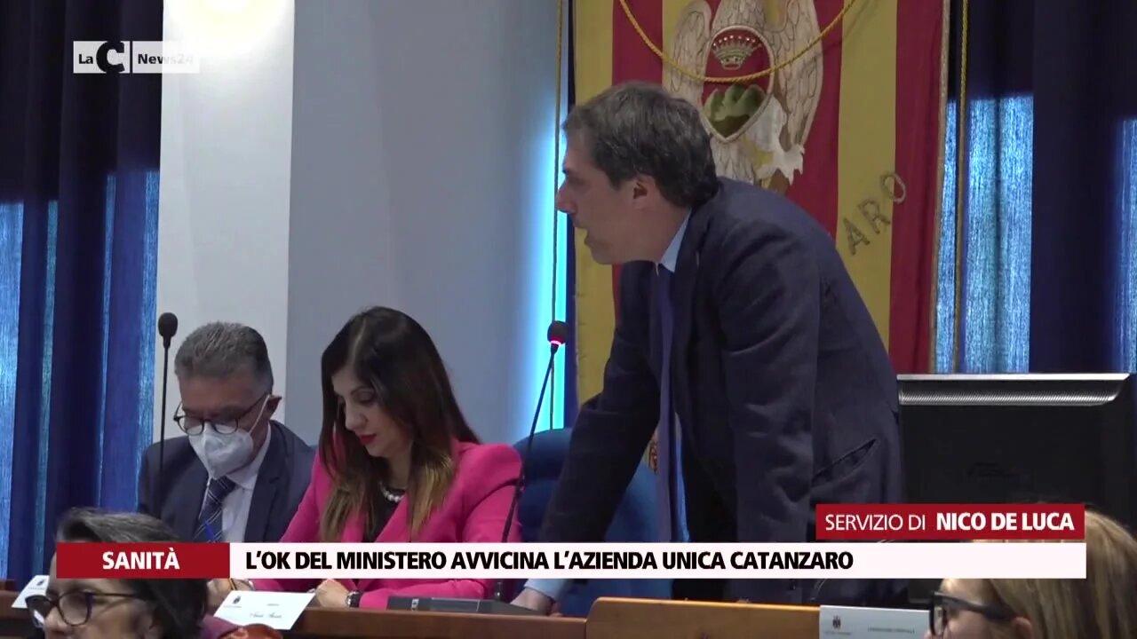 L’ok del ministero avvicina l’azienda unica Catanzaro