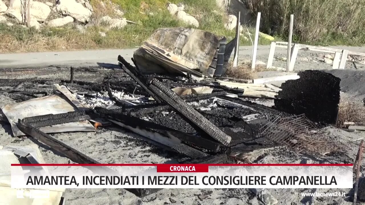 Amantea, incendiati i mezzi del consigliere Campanella