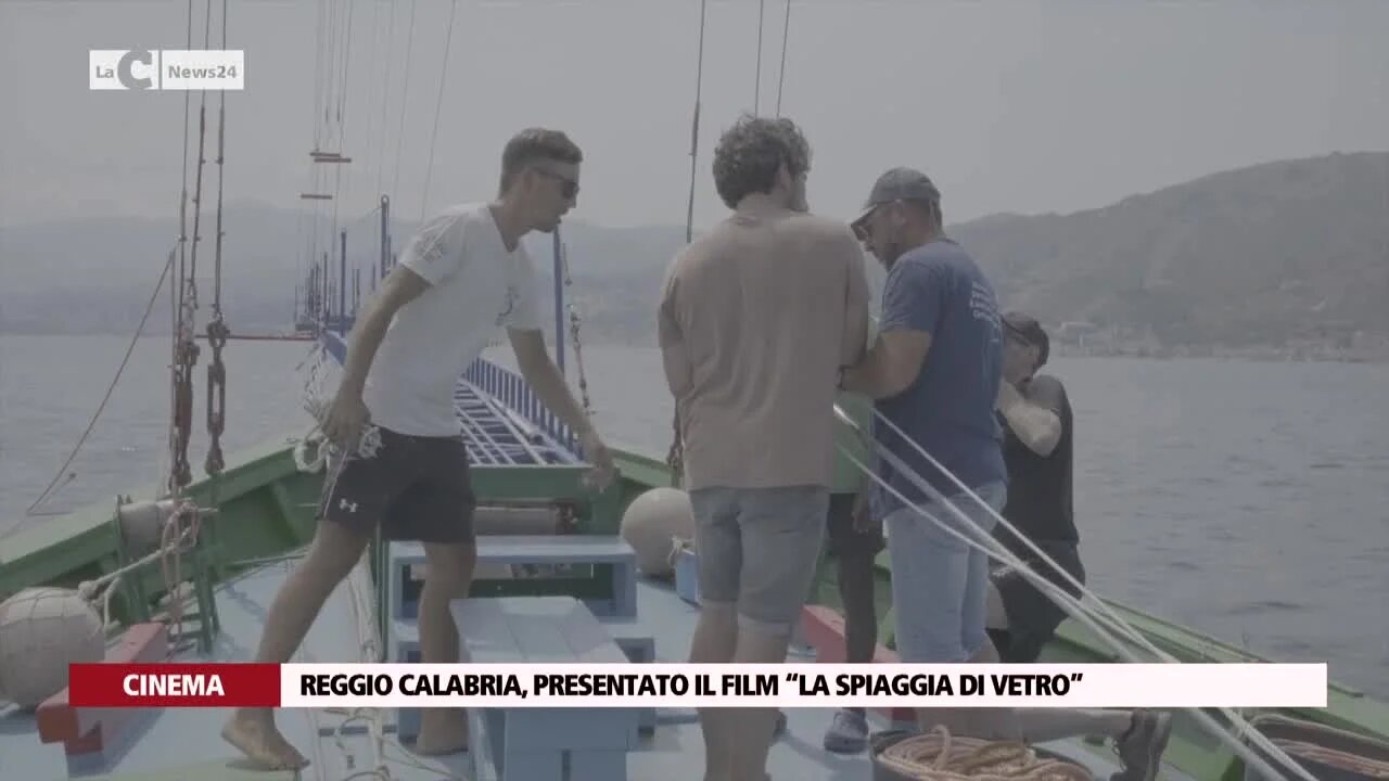 Reggio Calabria, presentato il film “la spiaggia di vetro”