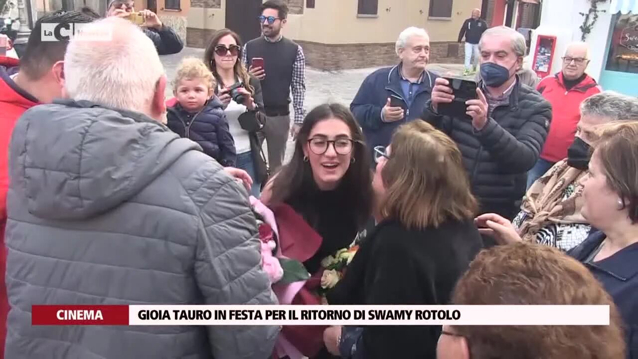 Gioia Tauro in festa per il ritorno di Swamy Rotolo