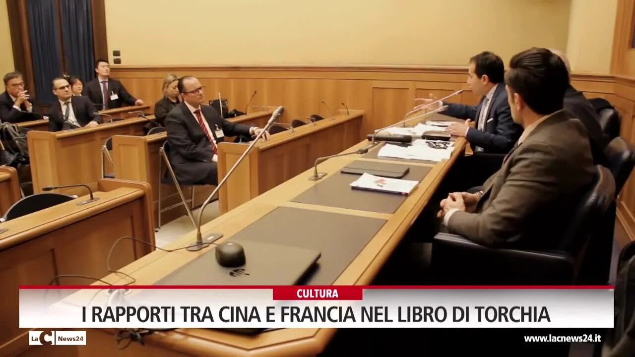 “I rapporti tra Cina e Francia dal 1949 alla fine del bipolarismo”, ecco il primo libro del giornalista calabrese Antonello Torchia