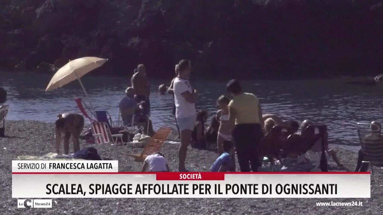 Scalea, spiagge affollate per il ponte di Ognissanti