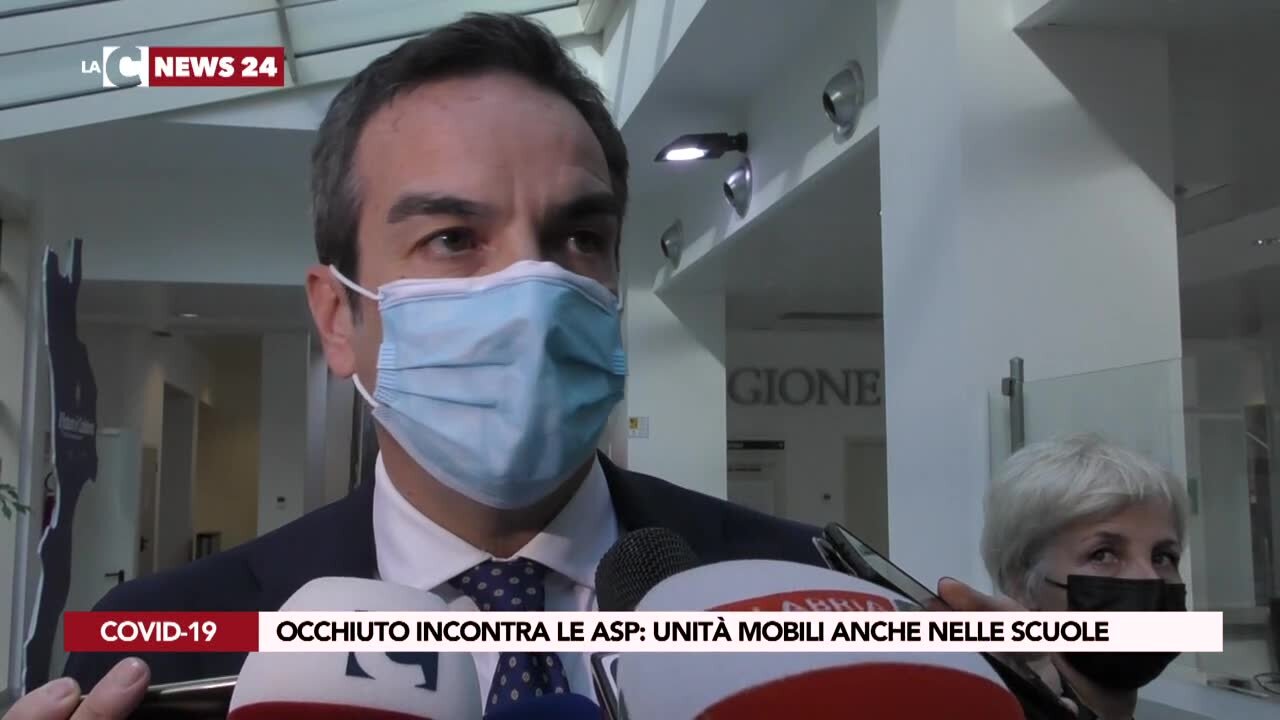 Covid, Occhiuto incontra i commissari delle Asp: «Vaccineremo anche nelle scuole»