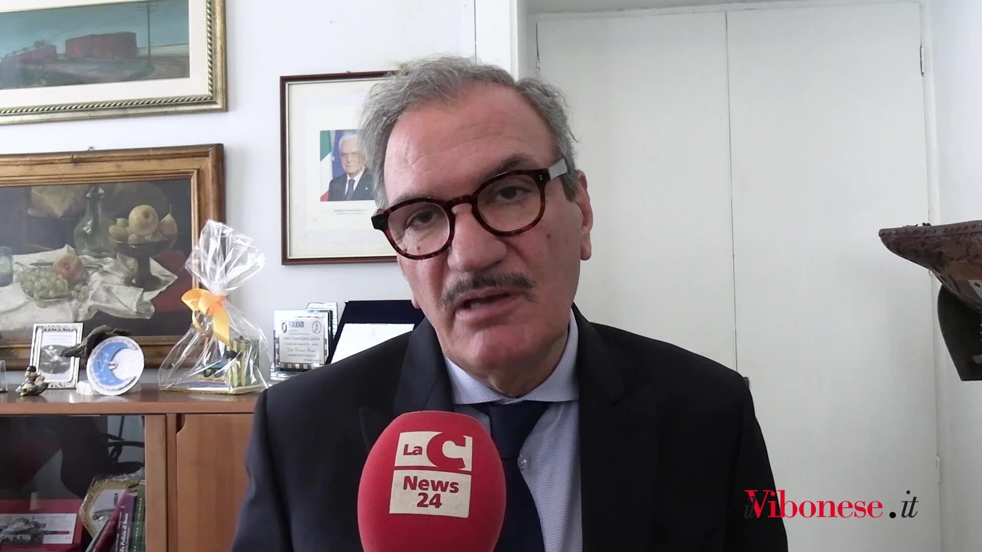 Vibo, Romeo rivendica la nomina del capo di gabinetto: «Nelle mie prerogative, l’opposizione strumentalizza dopo 15 anni di fallimenti» -VIDEO