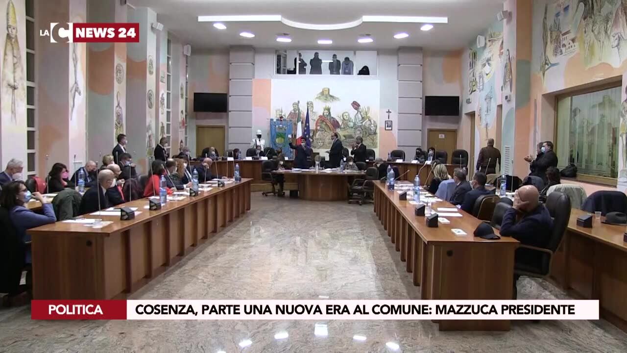 Cosenza, parte una nuova era al Comune: Mazzuca presidente