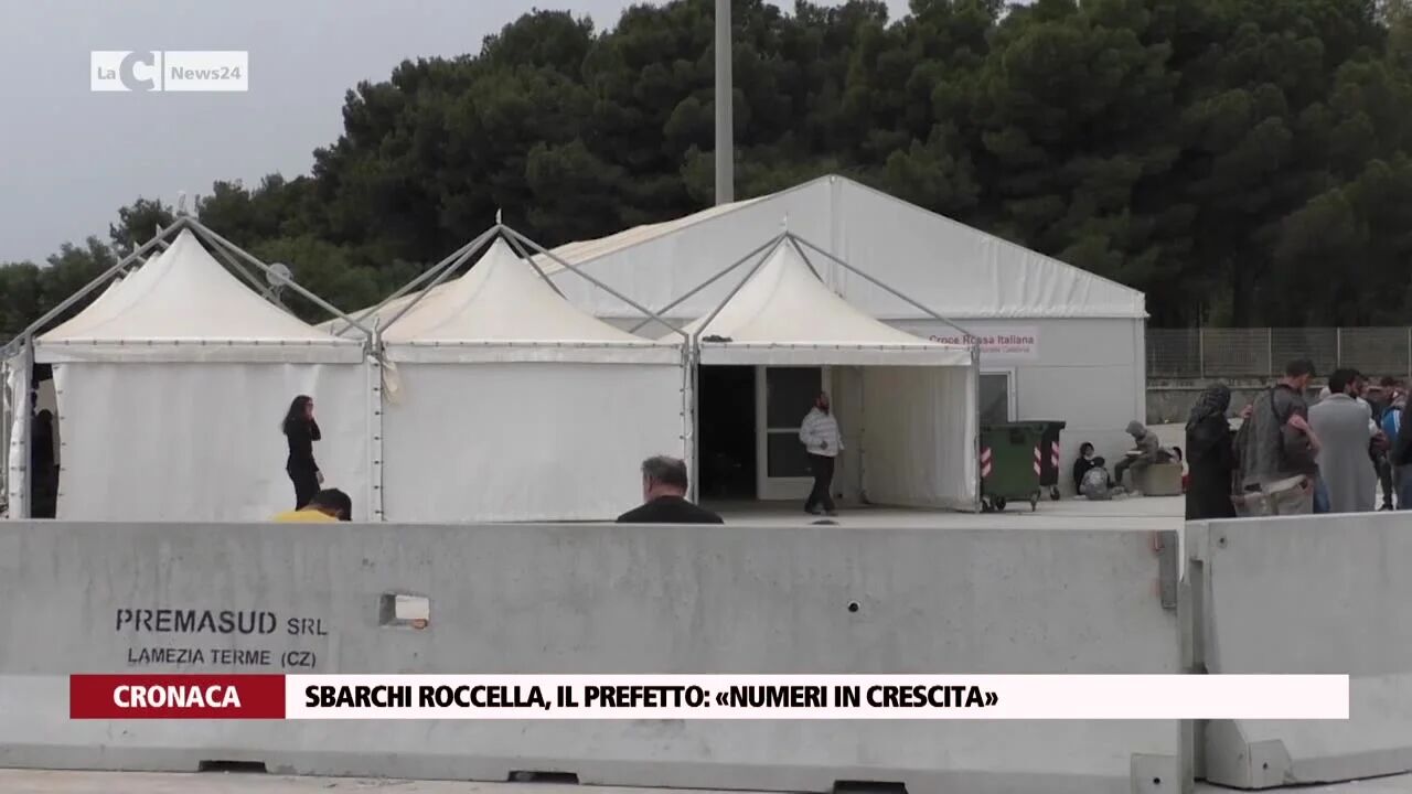 Sbarchi Roccella, il prefetto: «numeri in crescita»