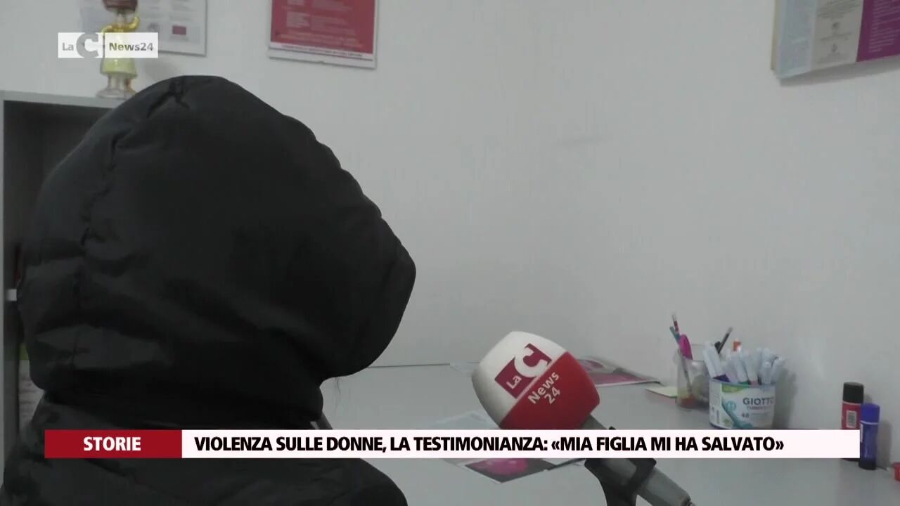 Violenza sulle donne, la testimonianza: «Mia figlia mi ha salvato»