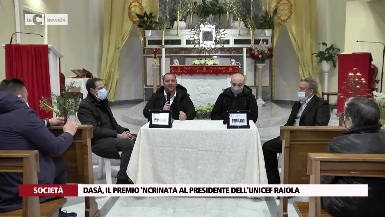 Dasà, il premio 'Ncrinata al presidente dell'Unicef Raiola