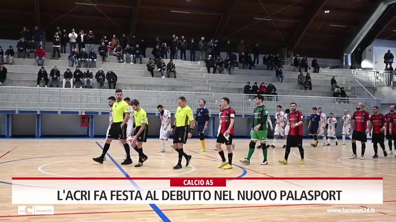 L' Acri fa festa al debutto nel nuovo palasport