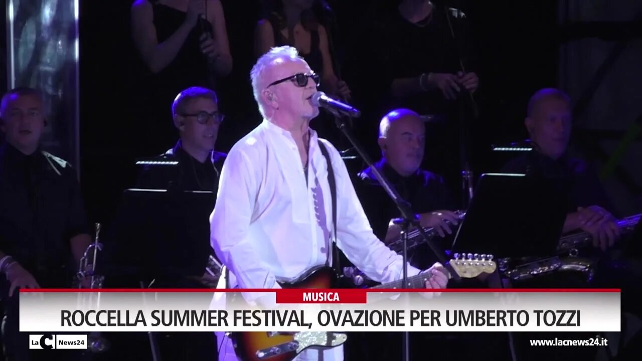 Roccella Summer Festival, ovazione per Umberto Tozzi