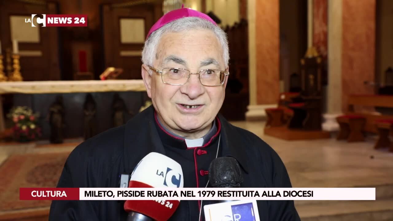 Mileto, pisside rubata nel 1979 restituita alla Diocesi