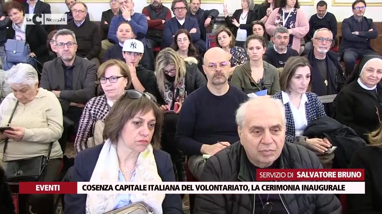 Cosenza capitale italiana del volontariato, la cerimonia inaugurale