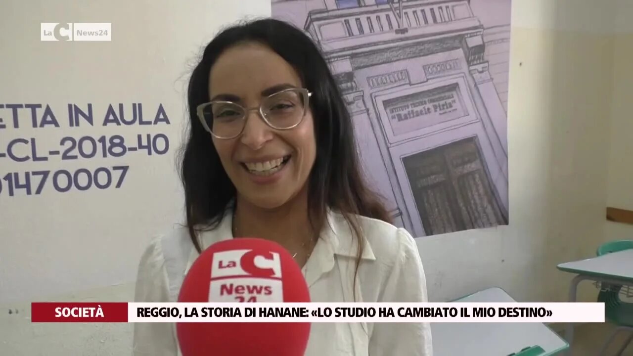 Reggio, la storia di Hanane: «Lo studio ha cambiato il mio destino»