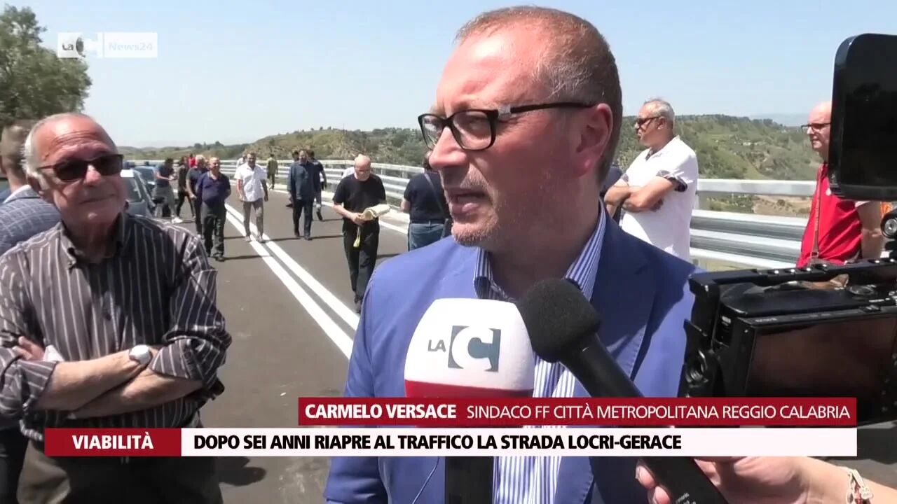 Dopo sei anni riapre al traffico la strada Locri-Gerace