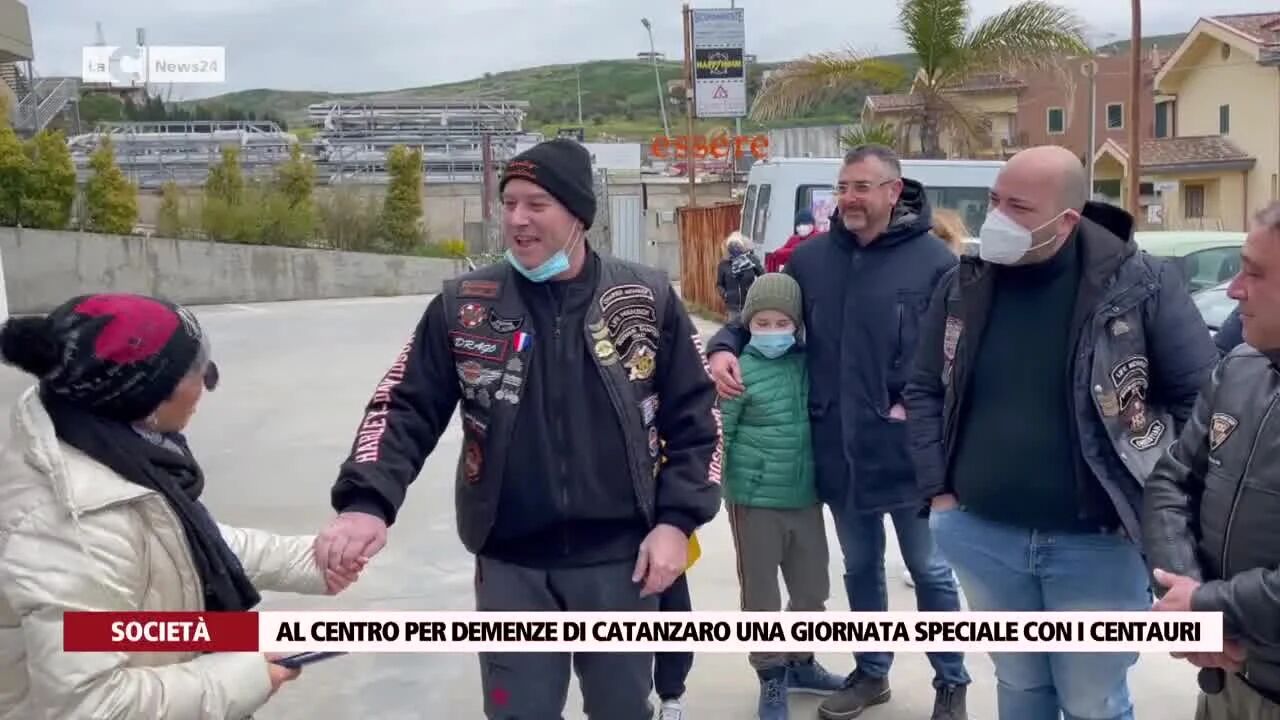 Al centro per demenze di Catanzaro una giornata speciale con i centauri