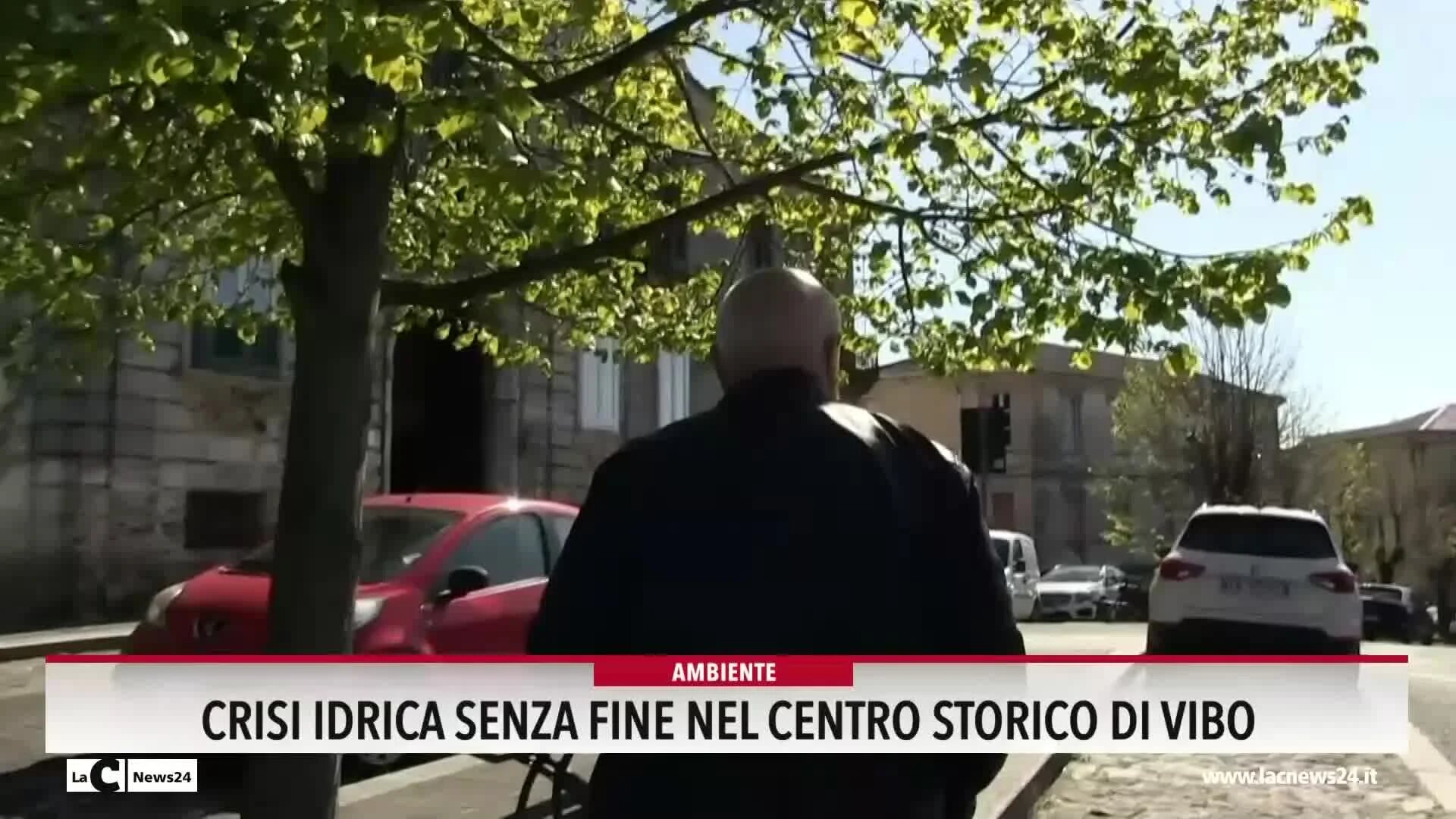 «A Vibo comprare l’acqua per lavarsi costa più dell’affitto»: crisi idrica senza fine nel centro storico, la rabbia dei residenti - VIDEO
