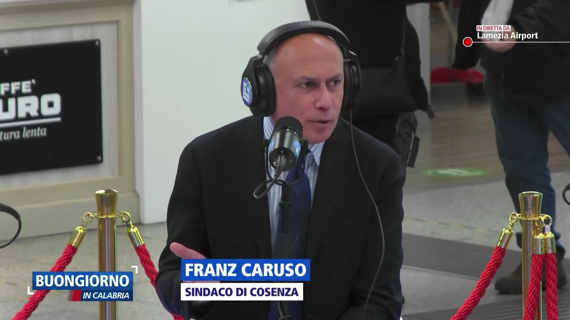 Cessione Cosenza Calcio, il sindaco Caruso a \"Buongiorno in Calabria\": «Credo che Guarascio debba lasciare»