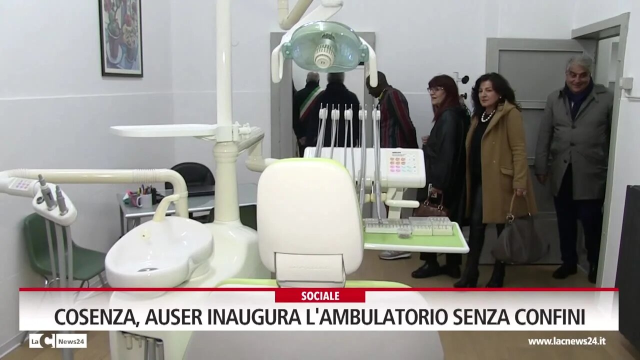 Cosenza, Auser inaugura l'ambulatorio senza confini