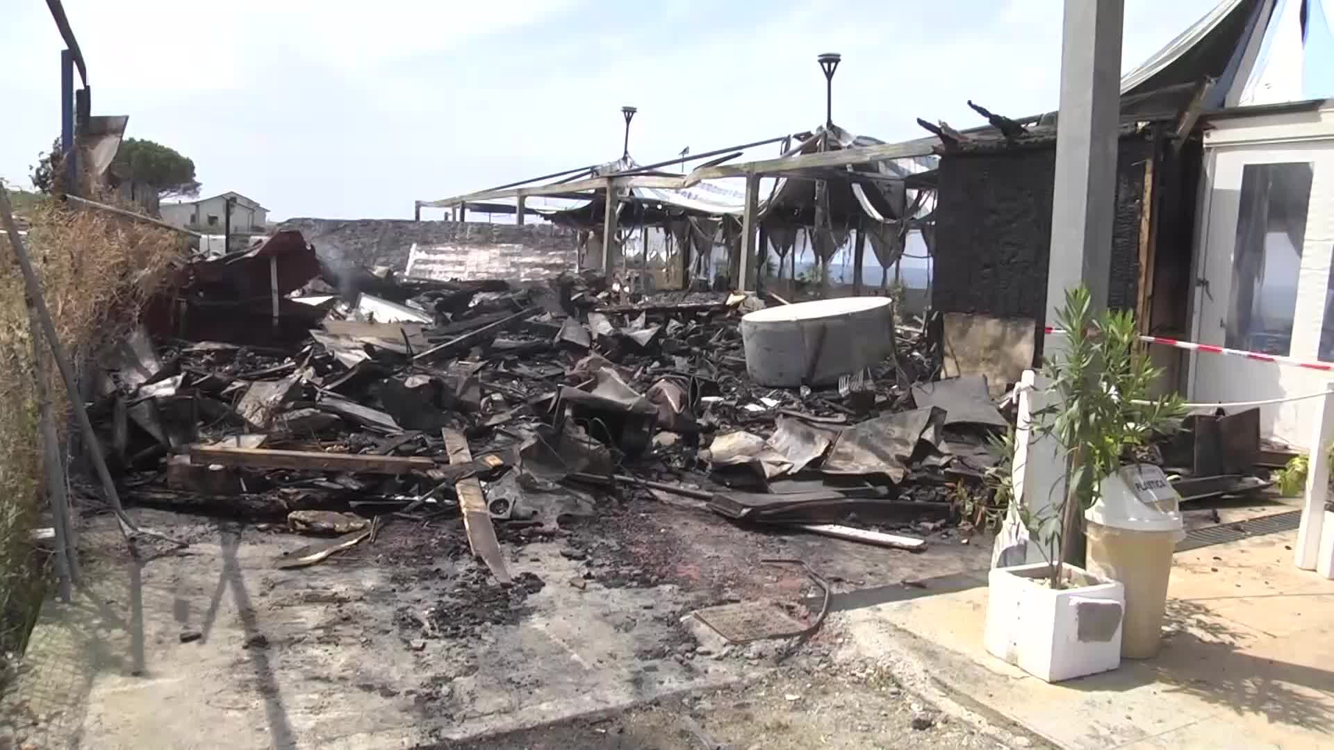 Incendio Lido delle Sirene Diamante
