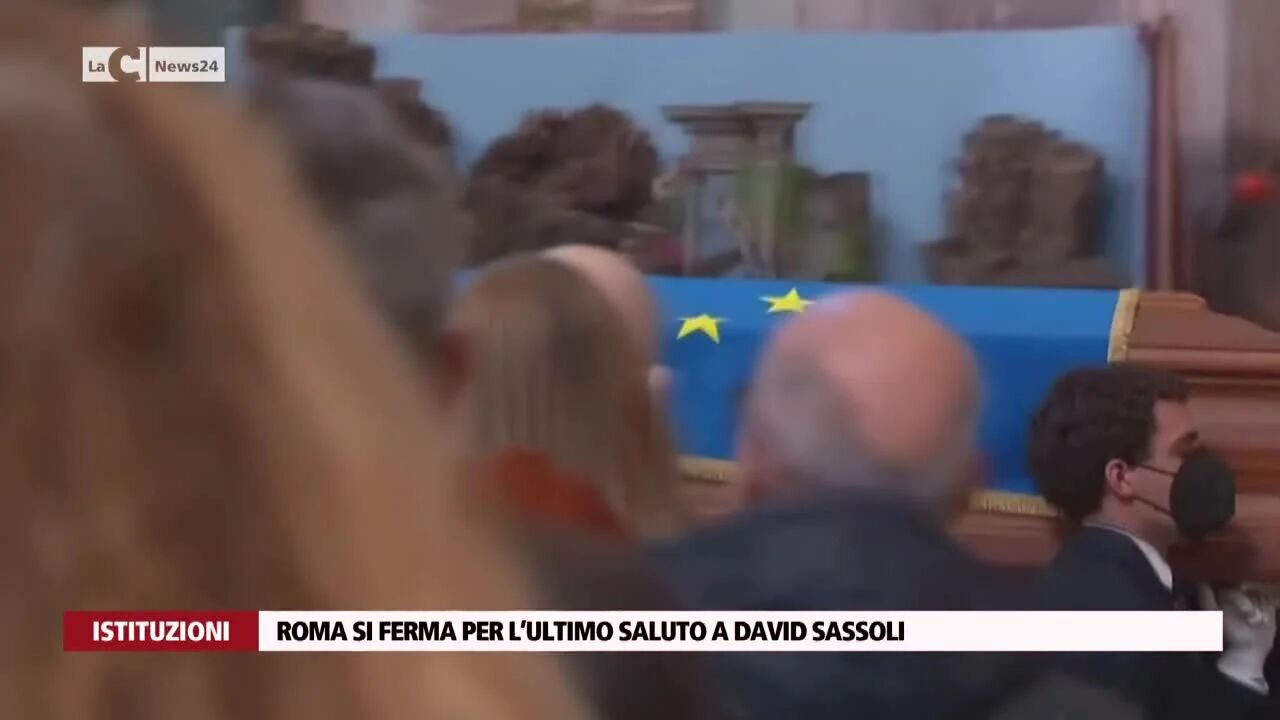 Roma si ferma per l’ultimo saluto a David Sassoli