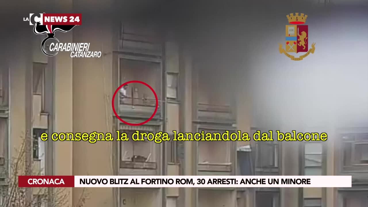 Nuovo blitz al fortino rom, 30 arresti: anche un minore